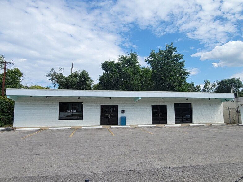 1531 Jones Ave, Nashville, TN à louer - Photo du bâtiment - Image 2 de 6