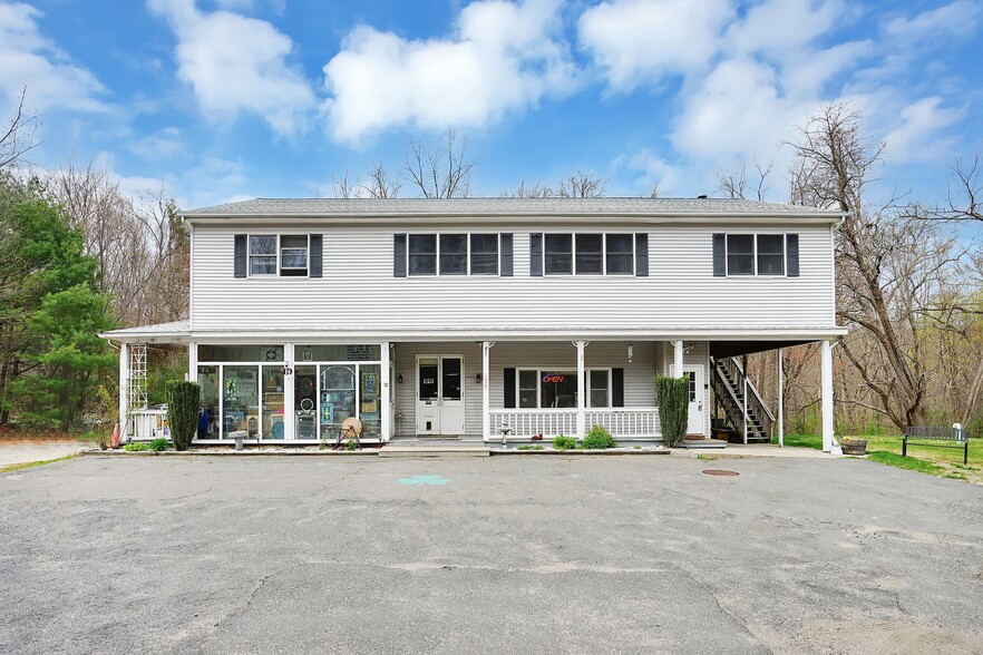 1327-1329 East St, Ludlow, MA for sale - Primary Photo - Image 1 of 1