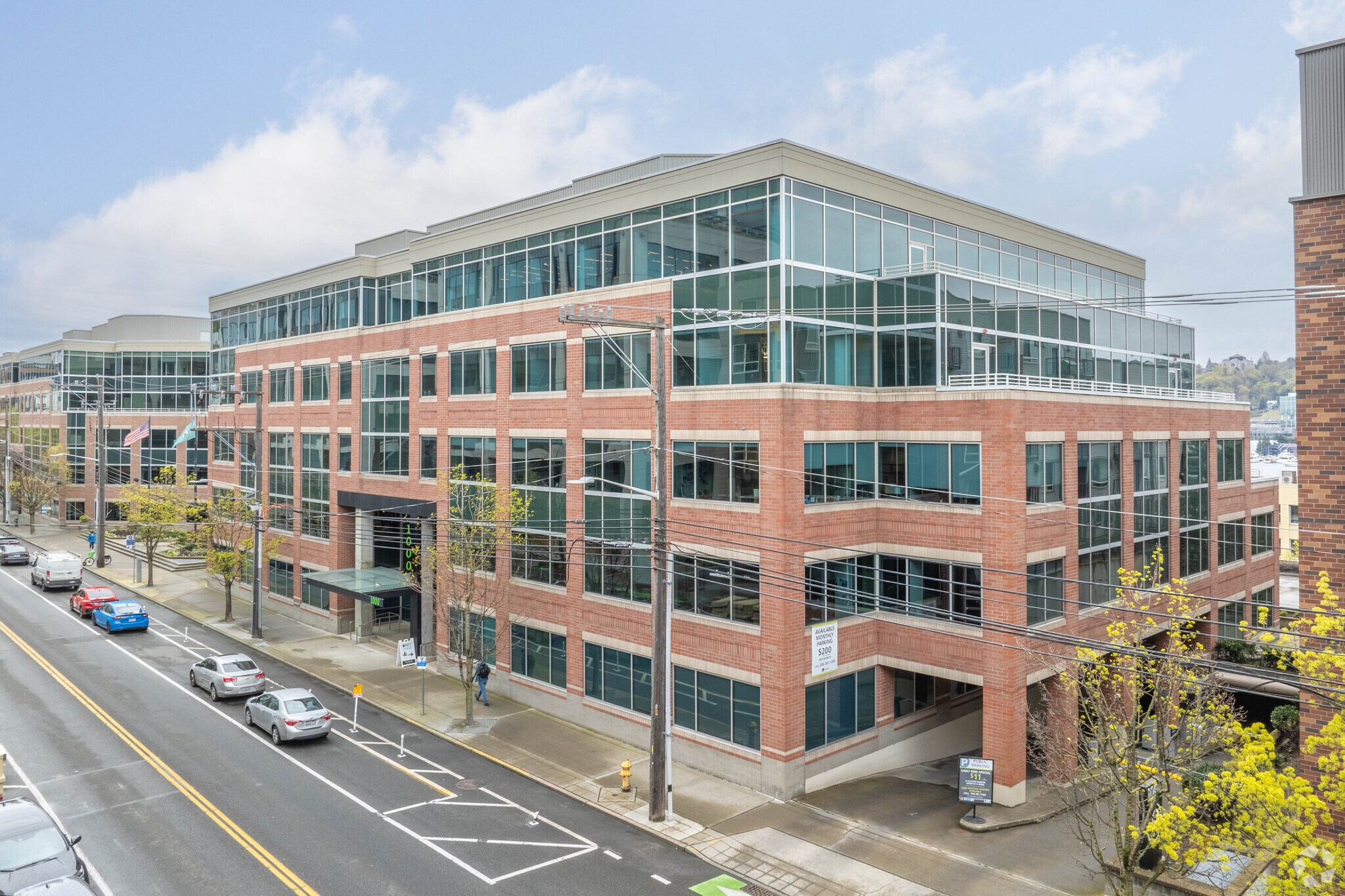 1000 Dexter Ave N, Seattle, WA for lease Primary Photo- Image 1 of 20