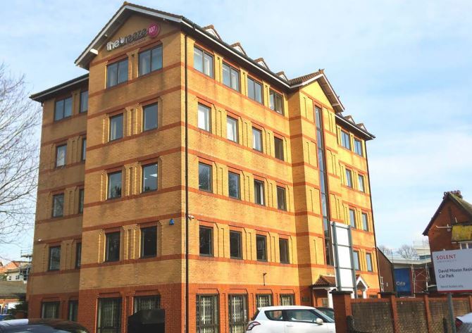 35-37 St Marys Pl, Southampton à louer - Photo du bâtiment - Image 2 de 12