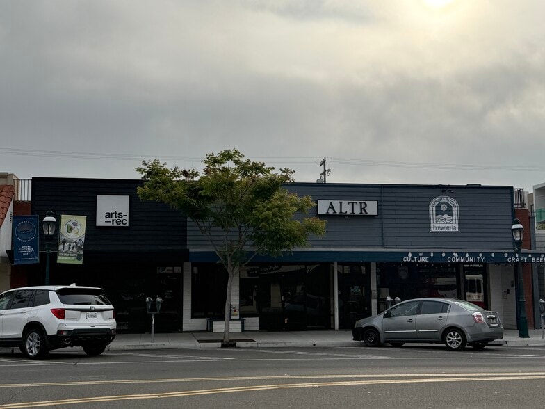 241 3rd Ave, Chula Vista, CA for lease - Primary Photo - Image 1 of 7