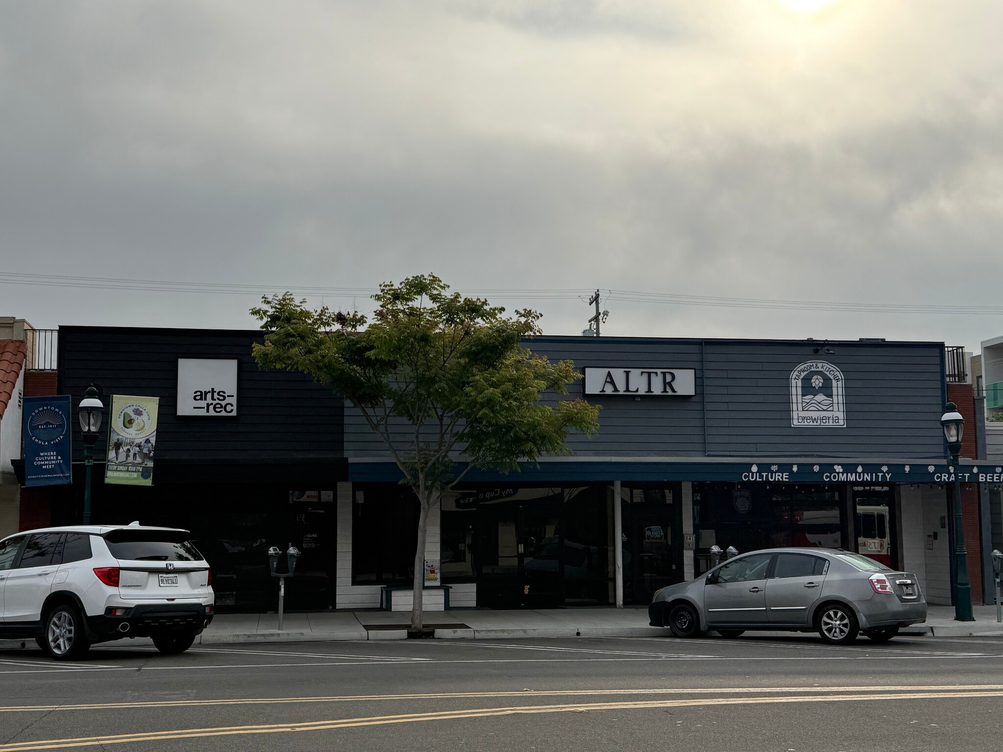 241 3rd Ave, Chula Vista, CA for lease Primary Photo- Image 1 of 8