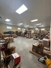 1810 Joseph Lloyd Pky, Willoughby, OH à vendre Photo intérieure- Image 2 de 2