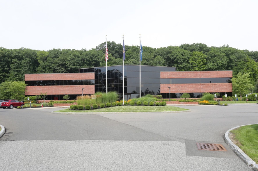 9 Cornell Rd, Latham, NY for lease - Building Photo - Image 3 of 12