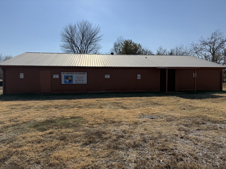 42507 Garretts Lake Rd, Shawnee, OK à vendre - Photo du bâtiment - Image 2 de 8