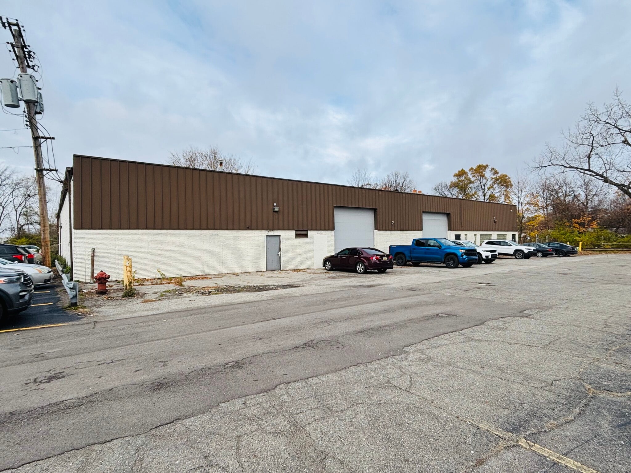 5616-5618 Van Born Ct, Dearborn Heights, MI à louer Photo intérieure- Image 1 de 1