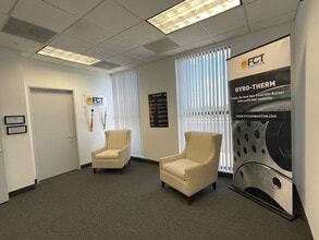 3107 Stirling Rd, Fort Lauderdale, FL for lease Building Photo- Image 2 of 16