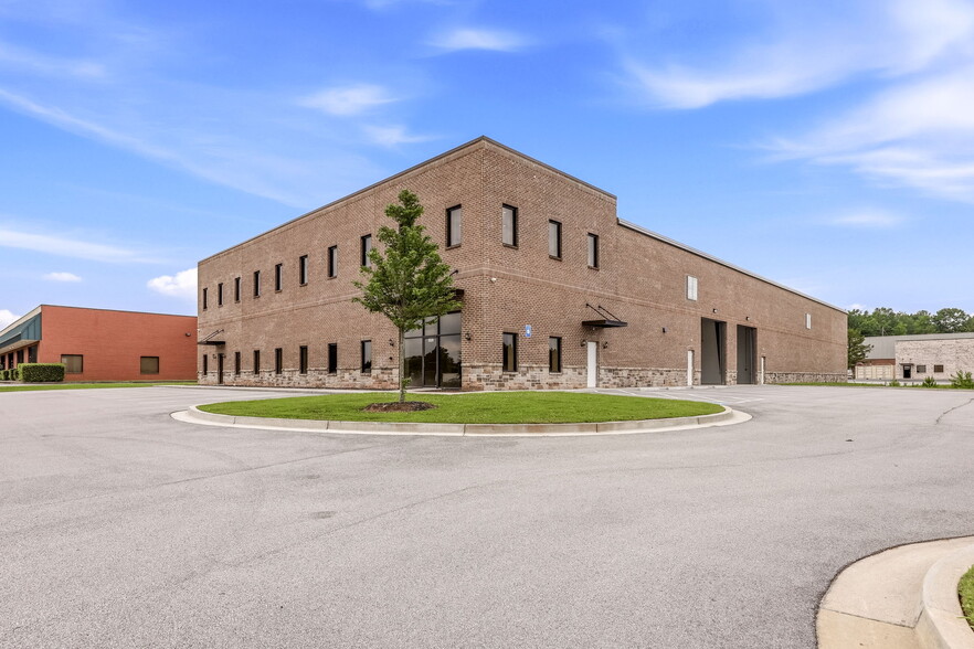 3663 Southland Dr, Flowery Branch, GA for sale - Building Photo - Image 2 of 37