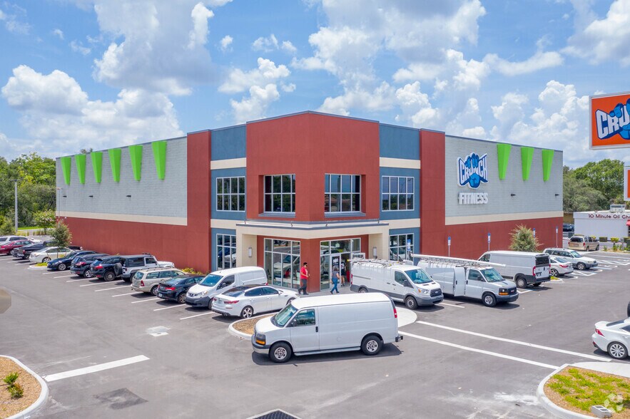 5218 S Florida Ave S, Lakeland, FL à vendre - Photo du bâtiment - Image 2 de 13