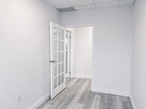 111 Waterloo St, London, ON à louer Photo intérieure- Image 1 de 4