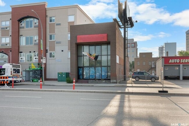More details for 1835 Albert St, Regina, SK - Retail for Lease