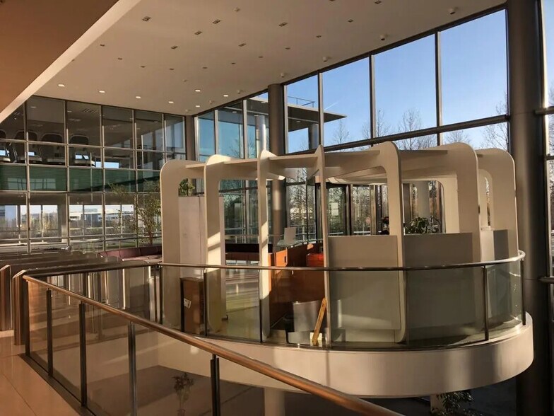 229 Rue De La Belle Etoile, Roissy-en-France for lease - Lobby - Image 2 of 10