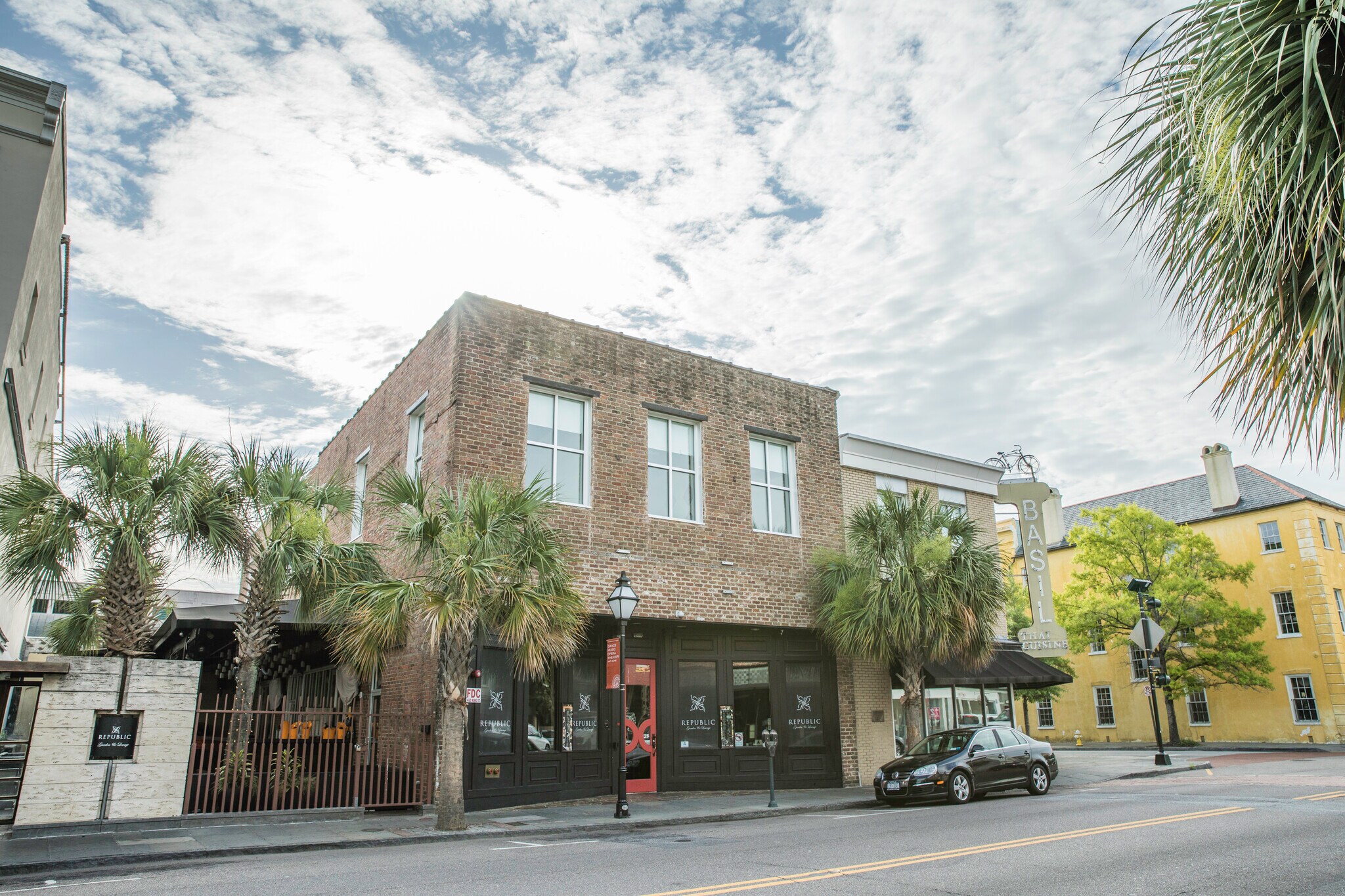 460 King St, Charleston, SC à louer Photo du bâtiment- Image 1 de 9