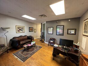 2232 E Loop 820, Fort Worth, TX for lease Interior Photo- Image 1 of 5