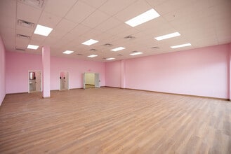 2406 Main St, Waller, TX for lease Interior Photo- Image 1 of 10