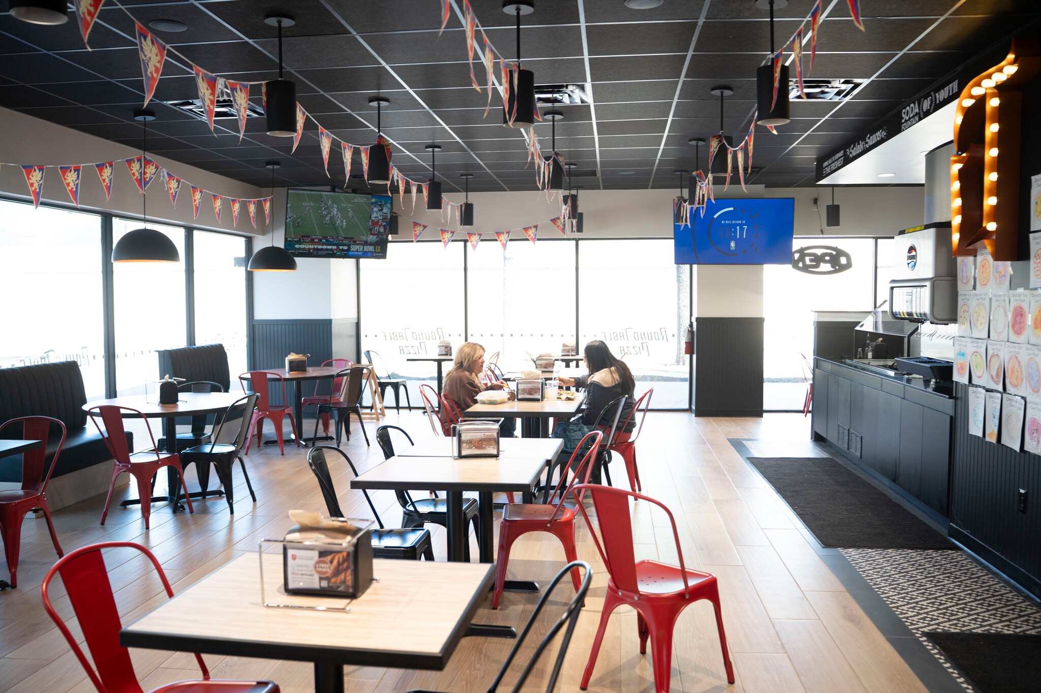 11040 W IH-10, San Antonio, TX for lease Primary Photo- Image 1 of 28