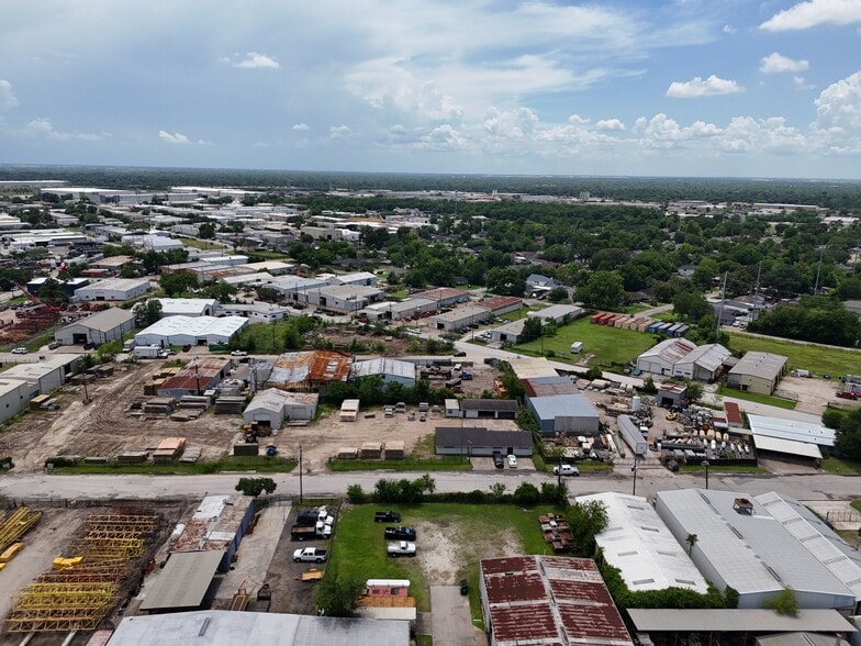 6422 McGrew St, Houston, TX for sale - Building Photo - Image 3 of 3