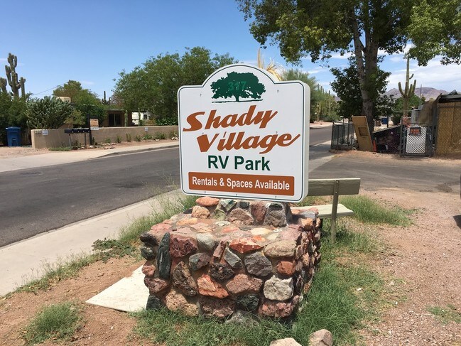 Plus de détails pour 317 N Saguaro Dr, Apache Junction, AZ - Multi-résidentiel à vendre