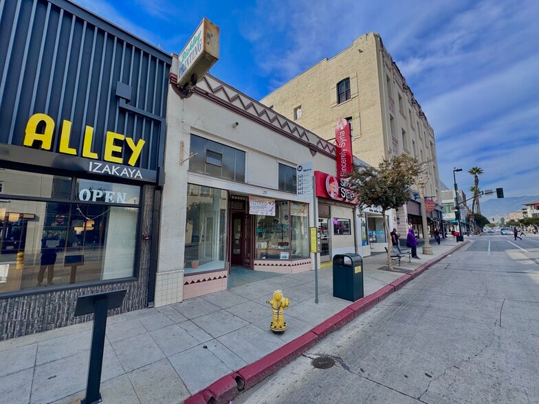 25 S Fair Oaks Ave, Pasadena, CA for lease - Building Photo - Image 1 of 5