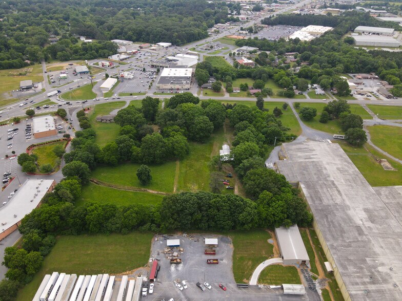 1311 US Highway 41, Calhoun, GA à vendre - Photo du bâtiment - Image 3 de 7
