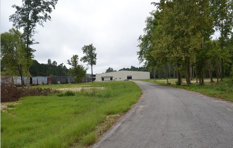1210 Virginia Dr, Meridian, MS à vendre - Photo du bâtiment - Image 2 de 21