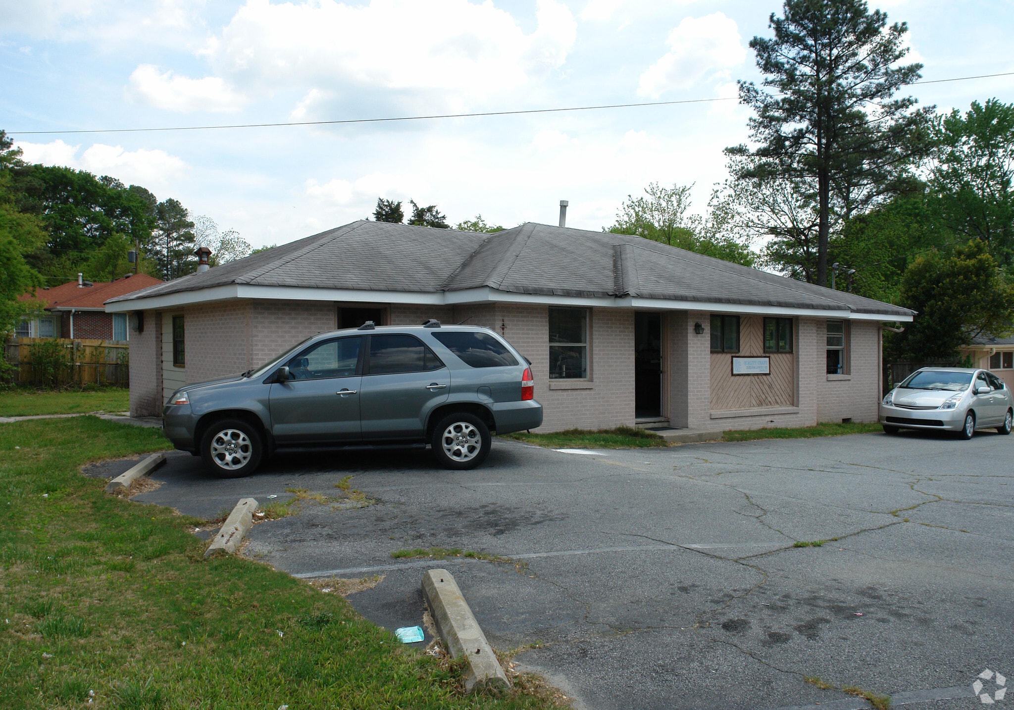 3223 Shallowford Rd, Atlanta, GA for lease Primary Photo- Image 1 of 2