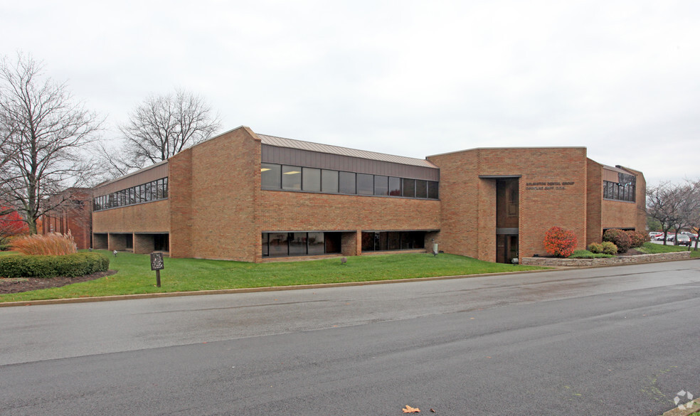 3360 Tremont Rd, Upper Arlington, OH à vendre - Photo principale - Image 1 de 1