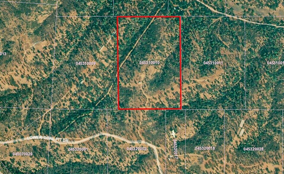 12748 Gas Point Rd, Igo, CA à vendre - Photo du bâtiment - Image 2 de 6