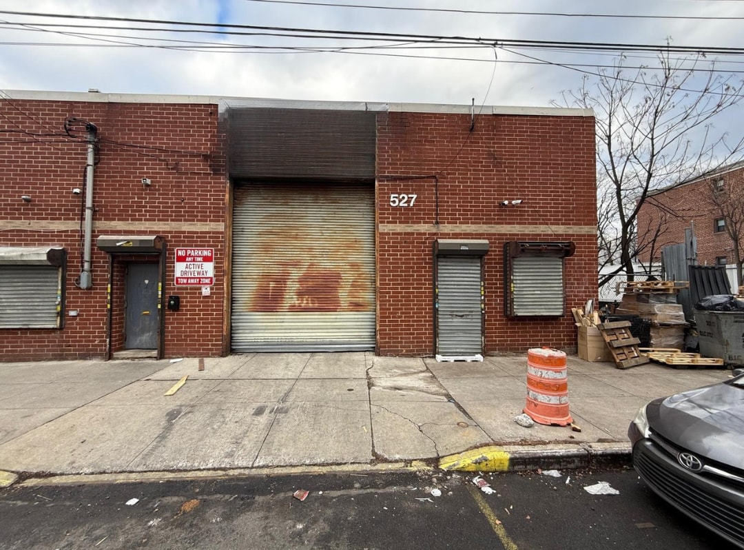 527 E 82nd St, Brooklyn, NY for sale Building Photo- Image 1 of 8