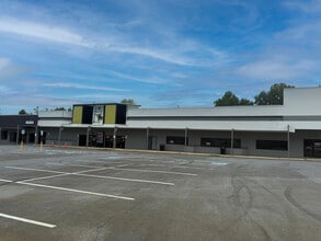 3100 Branch Ave, Temple Hills, MD for lease Building Photo- Image 2 of 6
