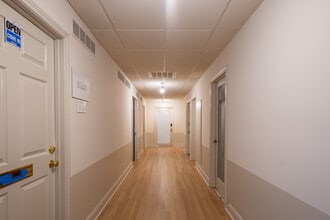 6801-6805 Hillcrest Ave, Dallas, TX à louer Photo intérieure- Image 2 de 13