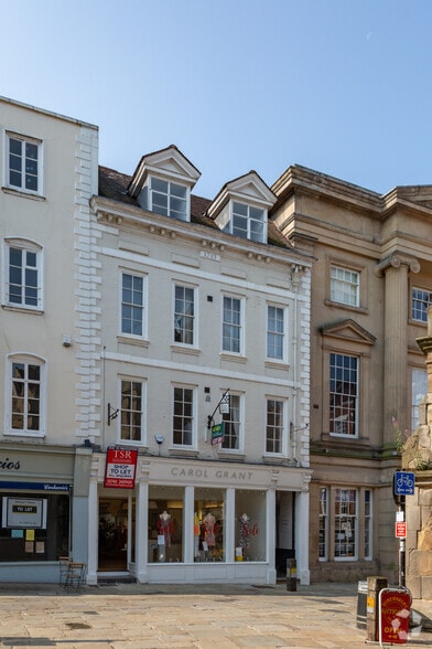 13 The Sq, Shrewsbury for lease - Building Photo - Image 2 of 3