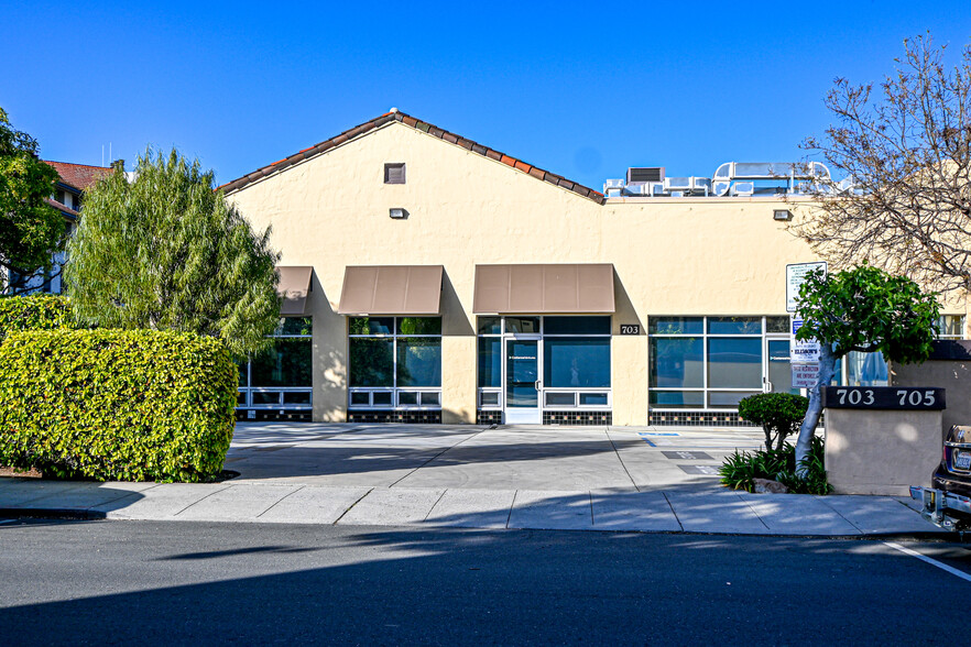 703-709 High St, Palo Alto, CA à vendre - Photo principale - Image 1 de 1