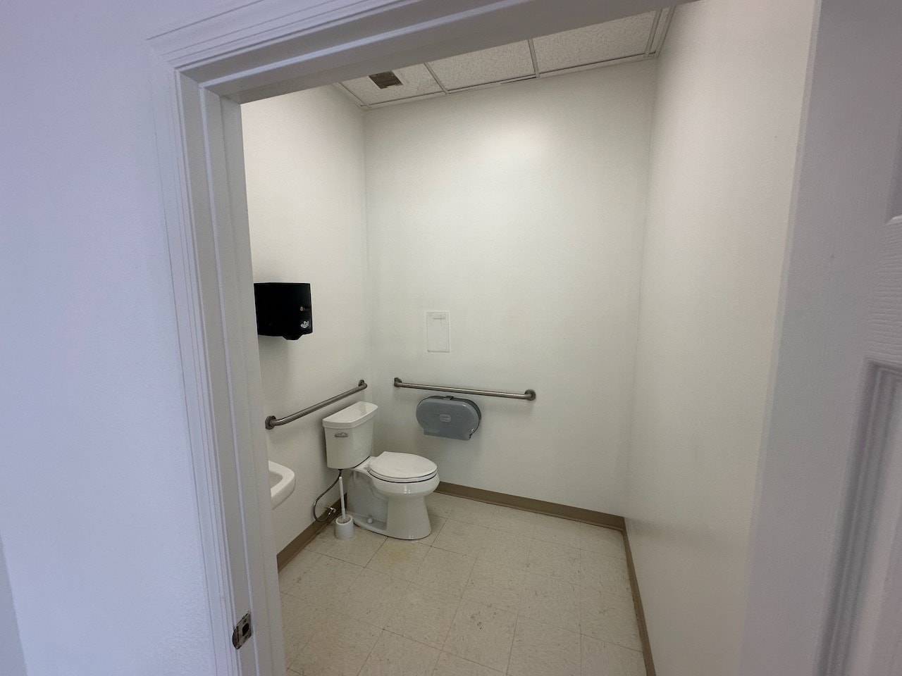 1720 NW 4th Ave, Ocala, FL for lease Building Photo- Image 1 of 4