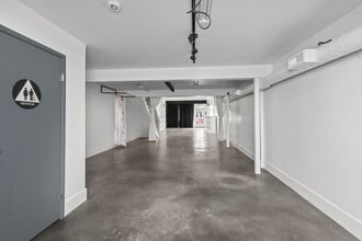 1050-1058 S Fairfax Ave, Los Angeles, CA à louer Photo intérieure- Image 2 de 25