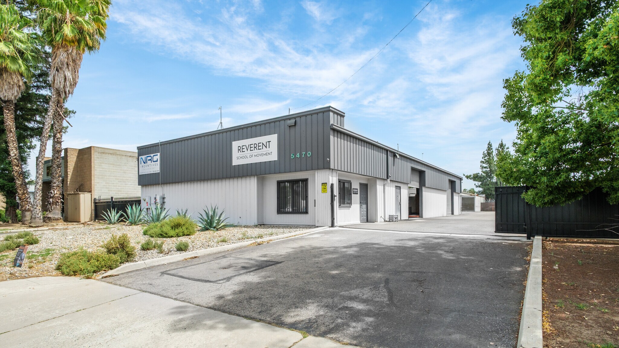 5470 E Lamona Ave, Fresno, CA à vendre Photo du bâtiment- Image 1 de 17