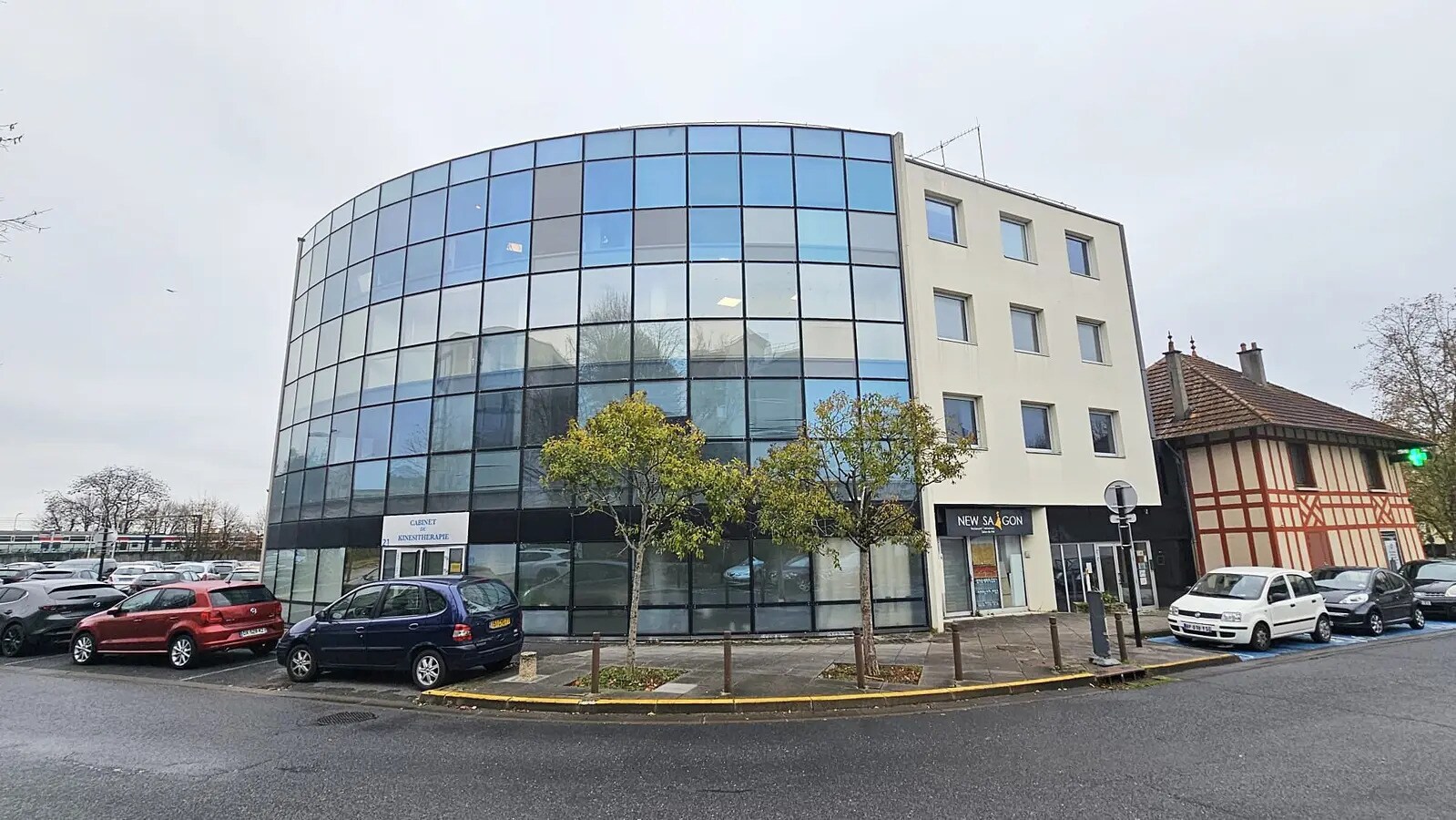 Office in Lognes for lease Building Photo- Image 1 of 9