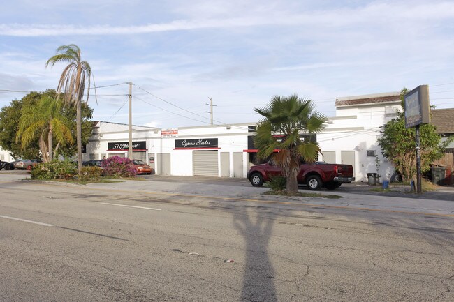 Plus de détails pour 1301 S Dixie Hwy E, Pompano Beach, FL - Industriel à vendre