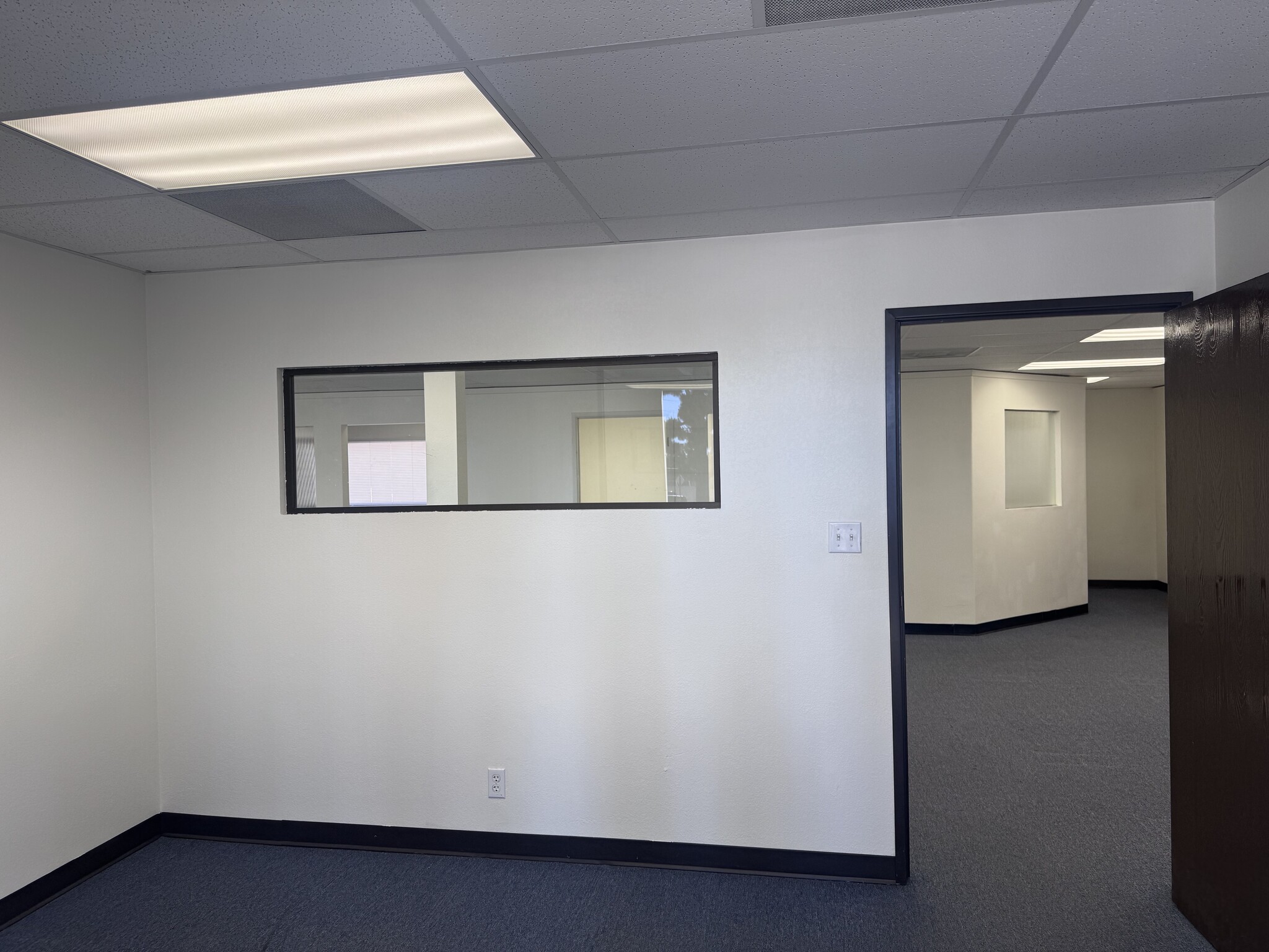 3360 Flair Dr, El Monte, CA à louer Photo intérieure- Image 1 de 8