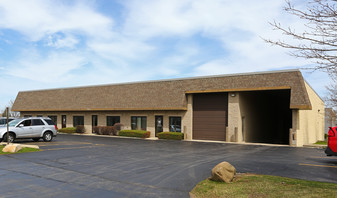 253 Commerce Dr, Grayslake IL - Services immobiliers commerciaux