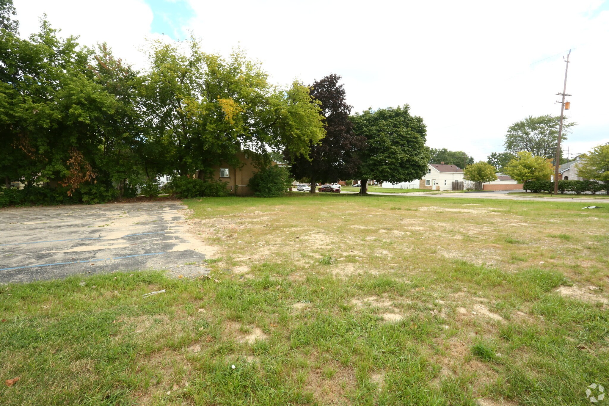 30414 Cherry Hill Rd, Garden City, MI à vendre Photo principale- Image 1 de 1