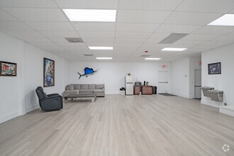2000 N Federal Hwy, Delray Beach, FL for lease Interior Photo- Image 2 of 19