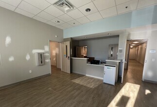 6222 Harney Rd, Tampa, FL à louer Photo intérieure- Image 1 de 7