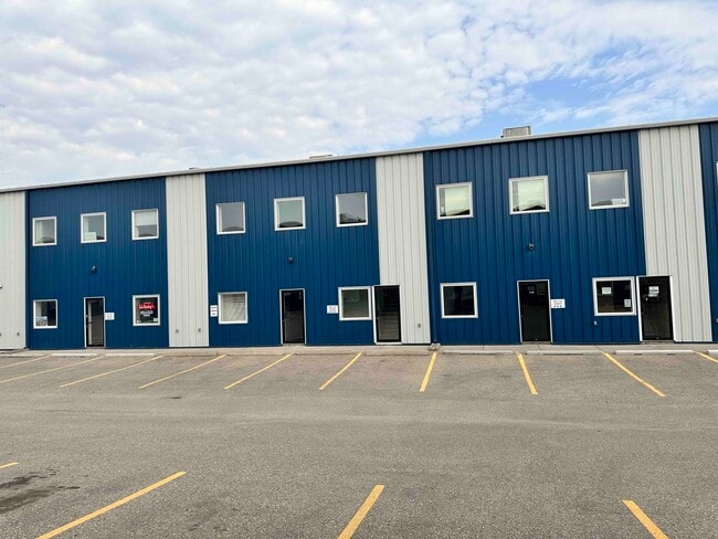 More details for 8800 Venture Ave SE, Calgary, AB - Industrial for Sale