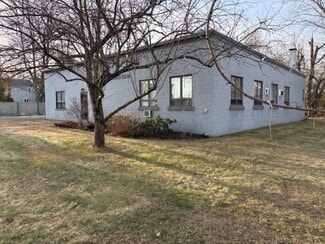 More details for 598 Maple St, Danvers, MA - Industrial for Sale