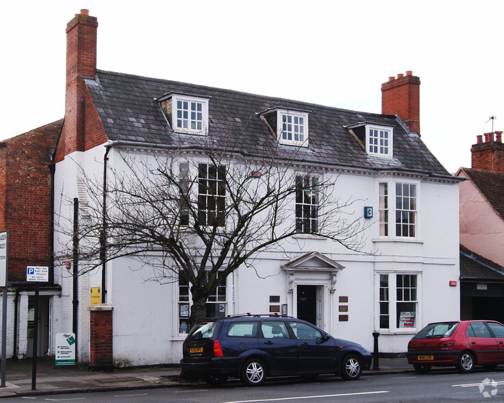 28 Broad St, Wokingham for lease - Primary Photo - Image 1 of 3