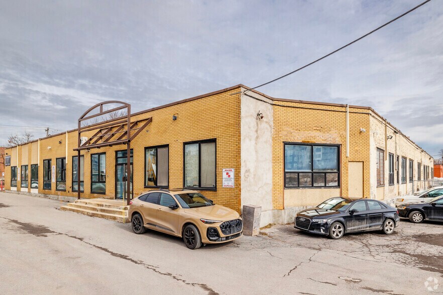 2160-2190 Rue Ward, Montréal, QC for lease - Building Photo - Image 2 of 4