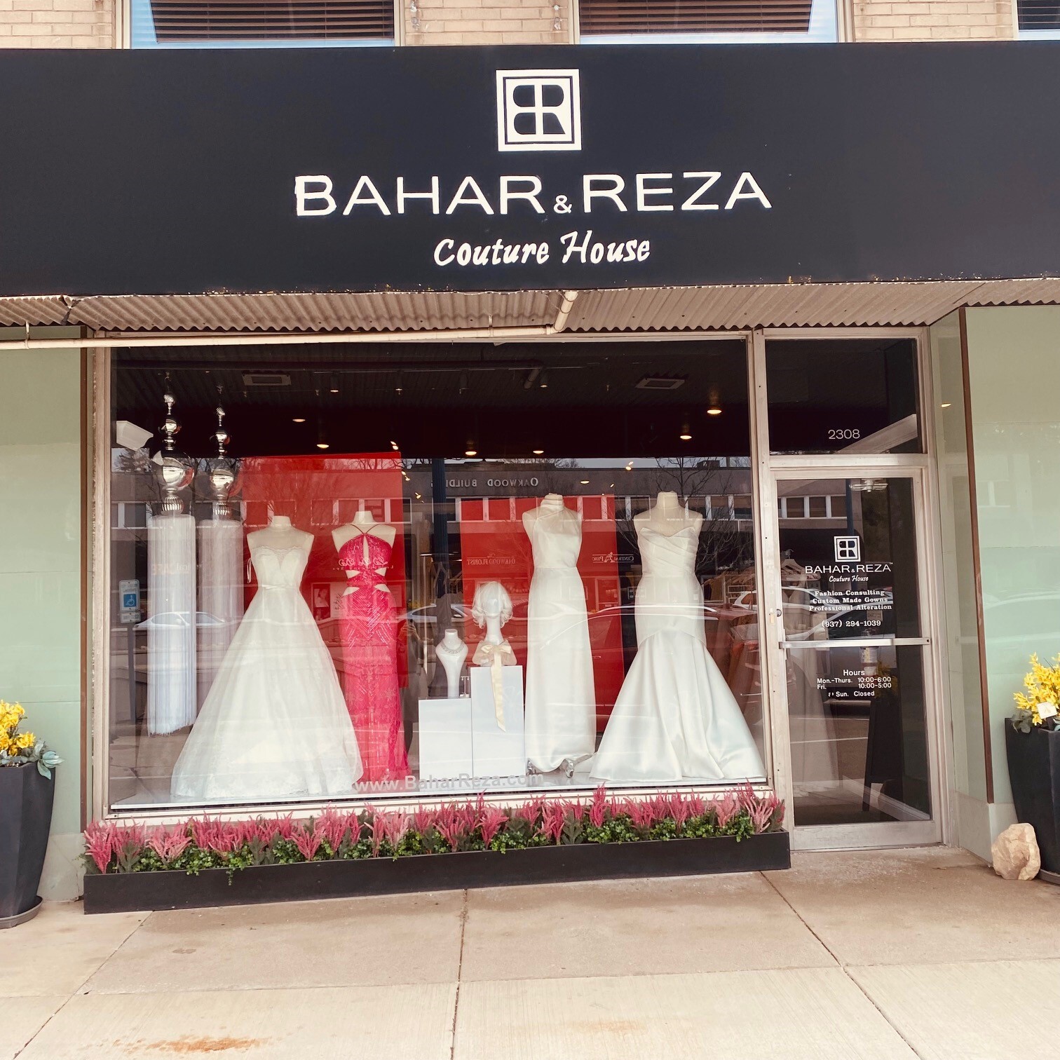 2306-2314 Far Hills Ave, Dayton, OH for lease Building Photo- Image 1 of 9