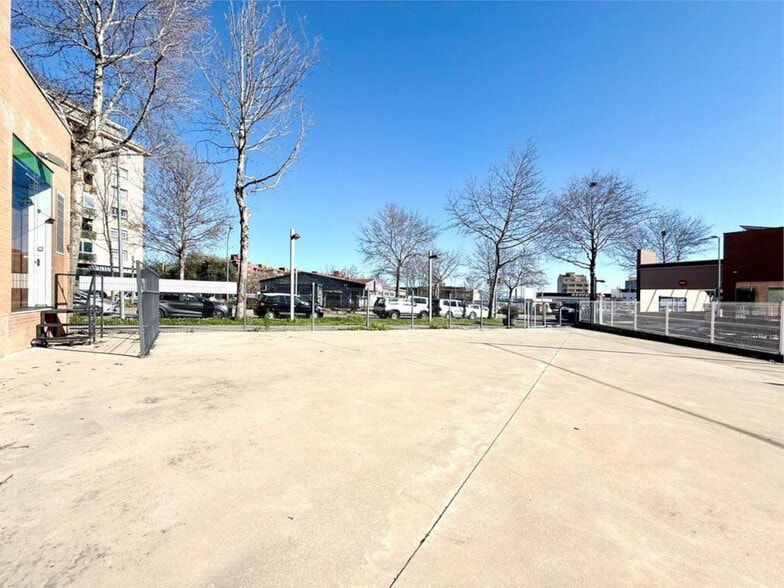 Immeuble residentiel dans Figueres, Gerona à vendre - Photo du bâtiment - Image 2 de 3