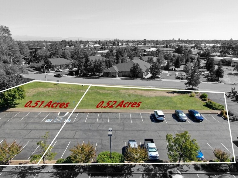 311-333 Knollcrest Drive, Redding, CA for sale - Aerial - Image 2 of 6